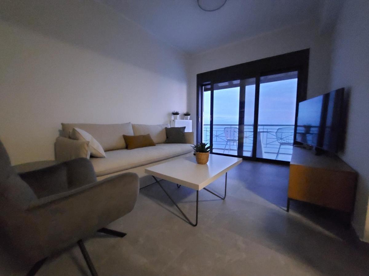 Christellie Luxury Apartment คิอาตอน ภายนอก รูปภาพ